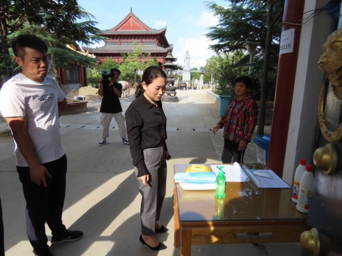 盐都区委常委统战部部长张云云开展节前宗教场所安全检查